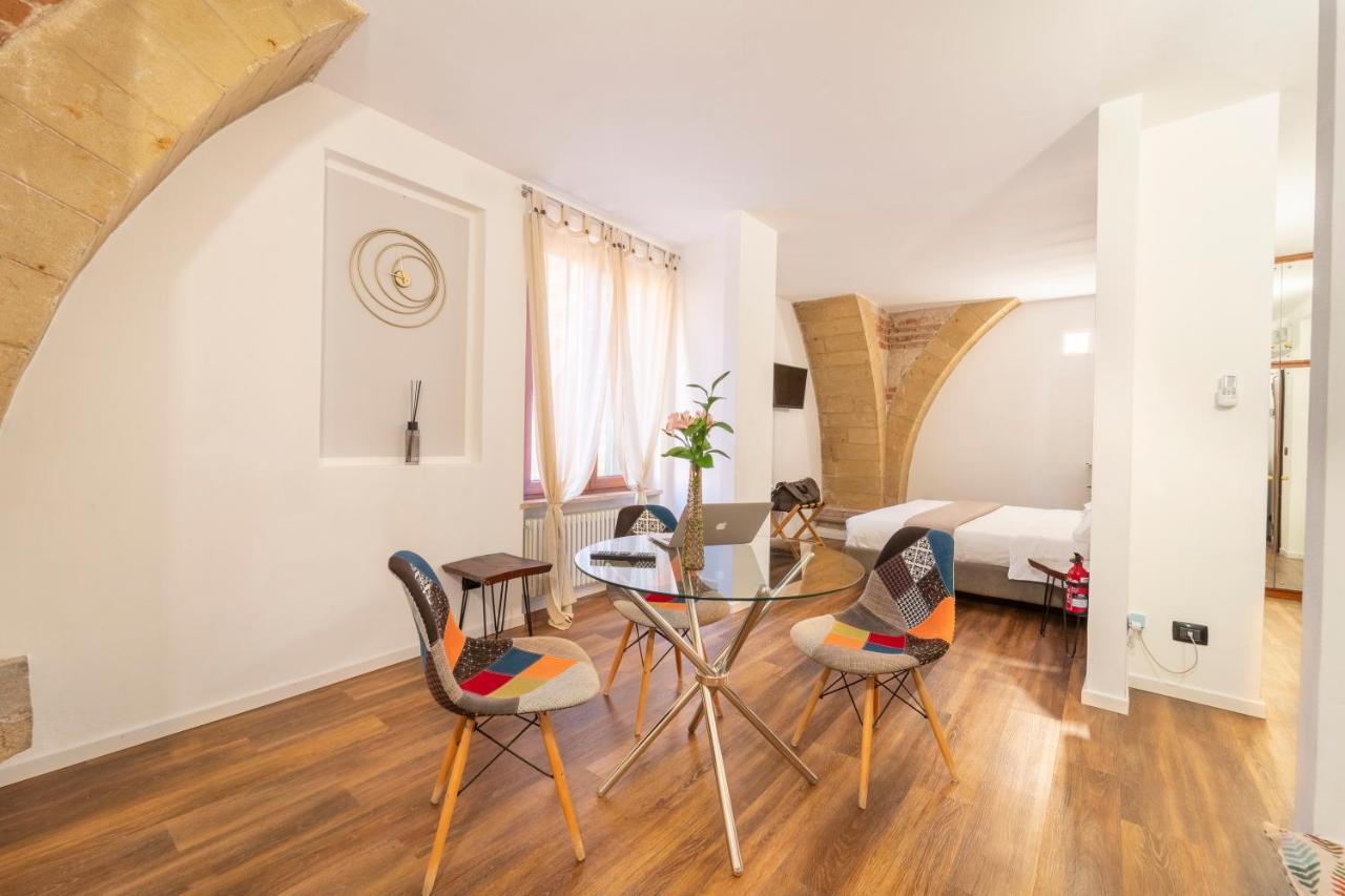 Hotel Aurelia Luxury - Piazza Delle Erbe à Vérone Extérieur photo